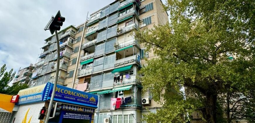 Piso en venta. Carretera de Boadilla del Monte 9, Campamento, Latina, Madrid Piso en venta. Carretera de Boadilla del Monte 9, Campamento, Latina, Madrid