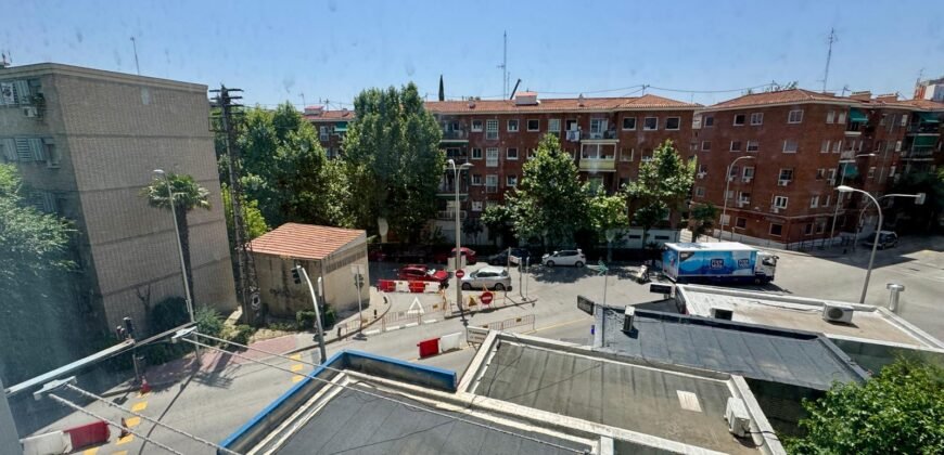 Piso en venta. Carretera de Boadilla del Monte 9, Campamento, Latina, Madrid Piso en venta. Carretera de Boadilla del Monte 9, Campamento, Latina, Madrid