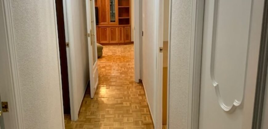 Piso en venta. Calle del Cine 50, Campamento, Latina, Madrid Piso en venta. Calle del Cine 50, Campamento, Latina, Madrid