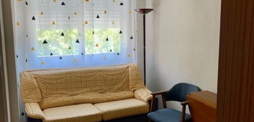 Piso en venta. Calle del Cine 50, Campamento, Latina, Madrid Piso en venta. Calle del Cine 50, Campamento, Latina, Madrid