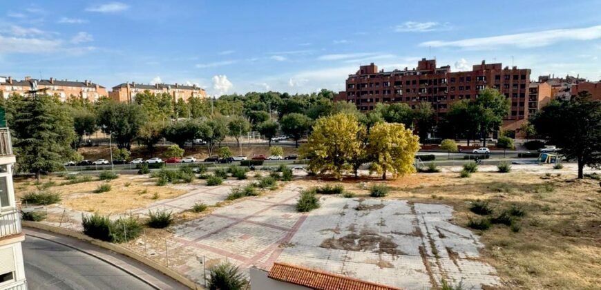 Piso en alquiler. Calle Athos 56, Puerta del Ángel, Latina, Madrid Piso en alquiler. Calle Athos 56, Puerta del Ángel, Latina, Madrid