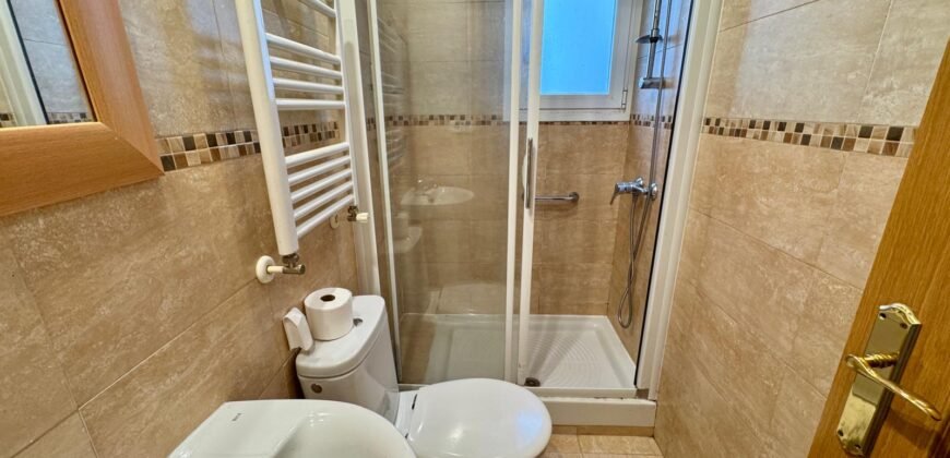 Piso en venta. Calle de Ramón Azorín 34, Los Cármenes, Latina, Madrid Piso en venta. Calle de Ramón Azorín 34, Los Cármenes, Latina, Madrid