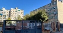 Garaje en alquiler. Calle Fuentesaúco, Campamento, Latina, Madrid