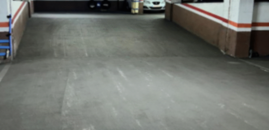 Garaje en venta. Calle Carboneras, Lucero, Latina, Madrid