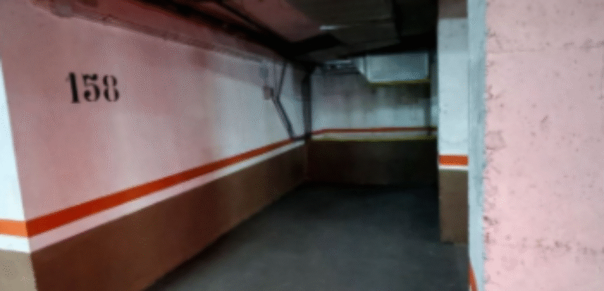 Garaje en venta. Calle Carboneras, Lucero, Latina, Madrid