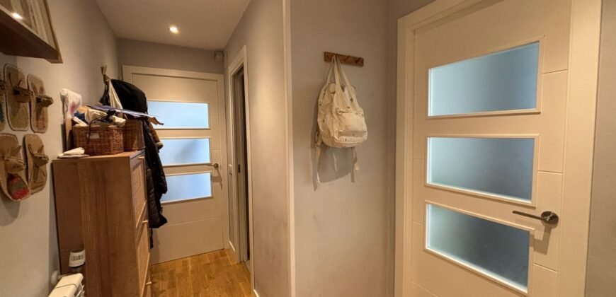 Piso en venta. Calle del Cine, Campamento, Latina, Madrid