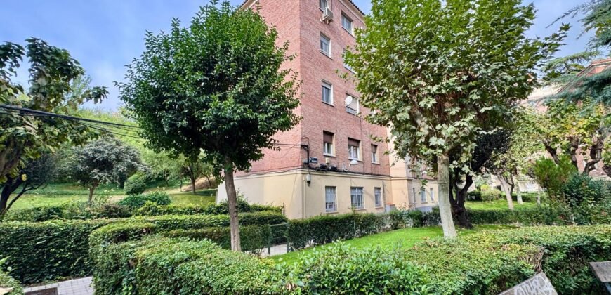 Piso en venta. Calle Villagarcía, Lucero, Latina, Madrid