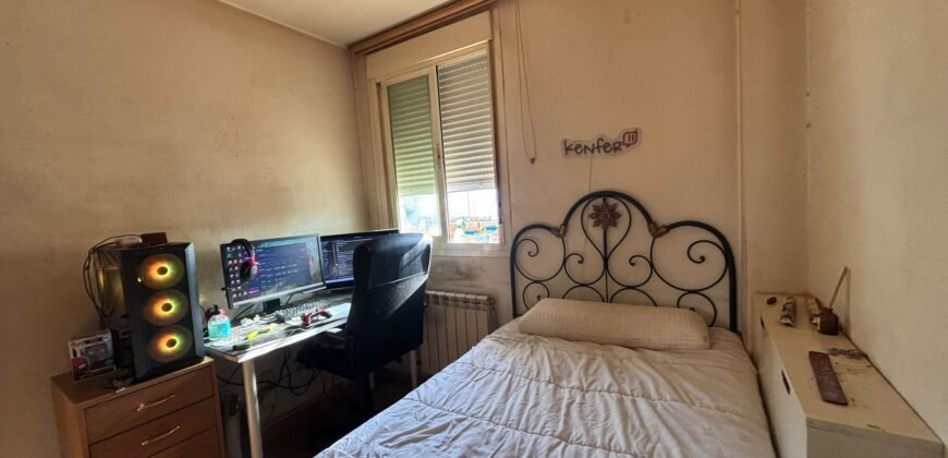 Piso en venta. Calle Dos, Campamento, Latina, Madrid