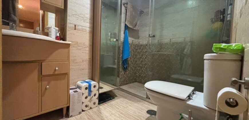 Piso en venta. Calle Dos, Campamento, Latina, Madrid