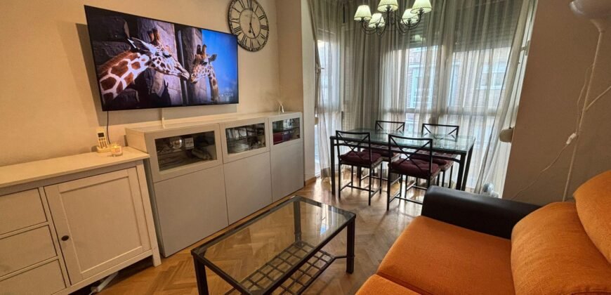 Piso en venta. Calle Dos, Campamento, Latina, Madrid